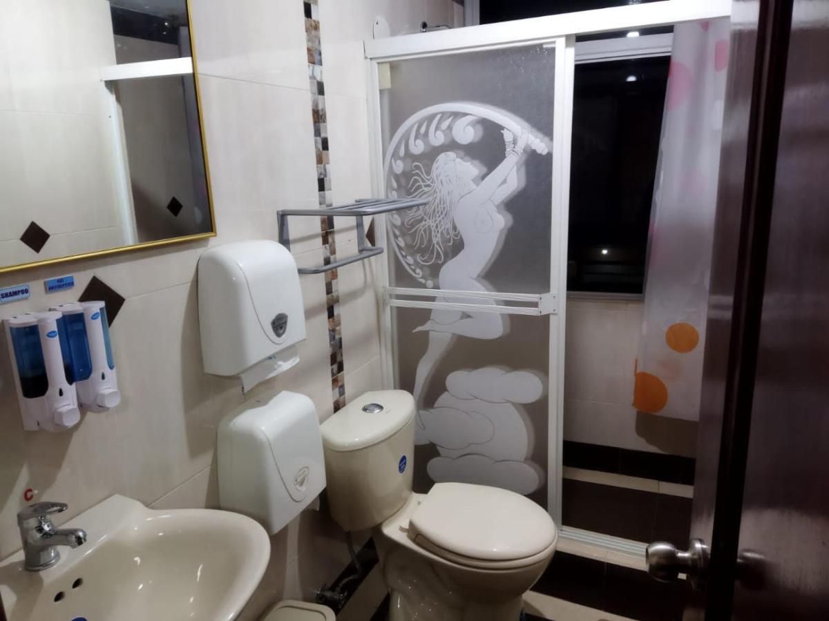 Hotel Velanez Suite リオバンバ エクステリア 写真